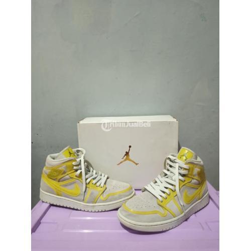 Sepatu Sneakers Air Jordan 1 High Retro Bio Hack Lengkap Fullset VNDS - Surabaya