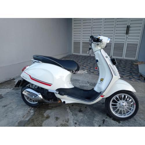 Motor Vespa Sprint Matic White Edition Bekas Km Rendah Terawat Di