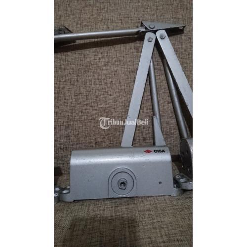 Door Closer CISA Engsel Pelindung Penutup Pendorong Pintu Dinding