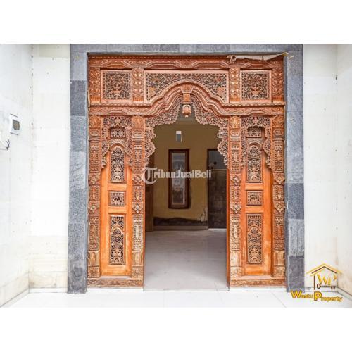 RUMAH SIAP HUNI LANTAI 2 DESIGN CANTIK DEKAT TERMINAL BATUBULAN