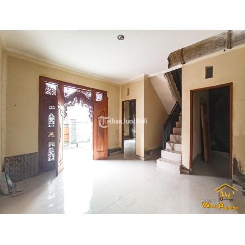 RUMAH SIAP HUNI LANTAI 2 DESIGN CANTIK DEKAT TERMINAL BATUBULAN