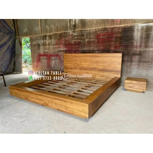 tempat tidur kayu jati minimalis