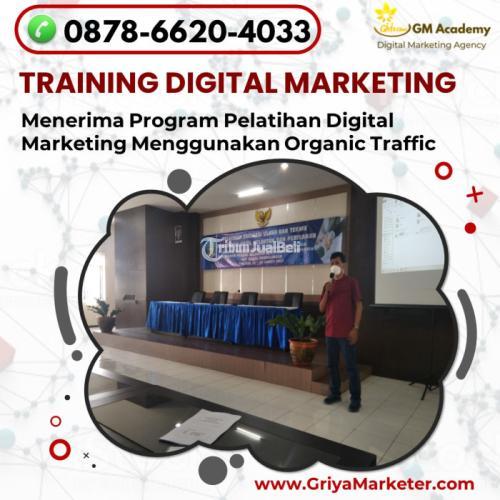 Workshop Manajemen Tim Digital Marketing - Malang