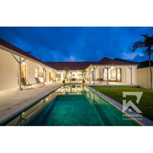 Disewakan Yearly Rental Luxurious 3 Bedroom Villa with Private Pool in Canggu Bali - Badung