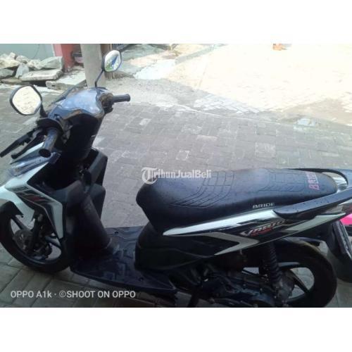 Motor Honda Vario Tahun 2011 Surat Surat Lengkap - Bekasi