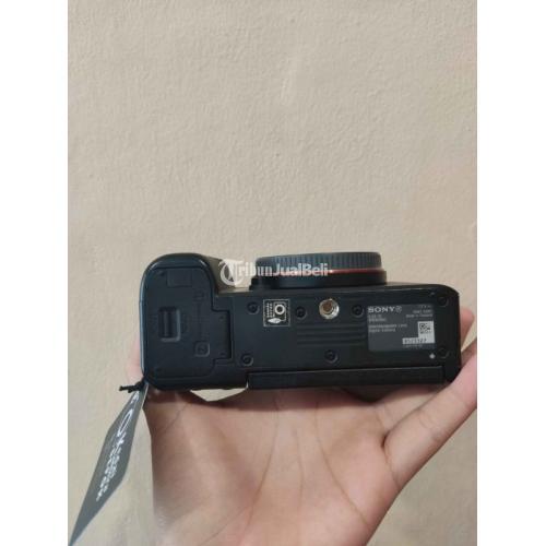 Kamera Mirrorless Sony A7C BO Fullset Bekas Mulus Nominus di Depok