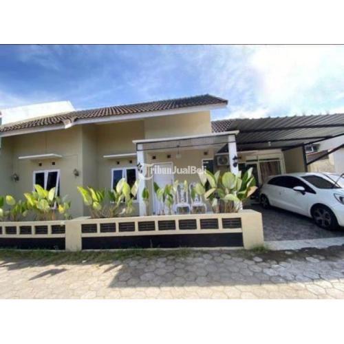 Rumah Mewah Dalam Cluster Griya Plemburan, Ngaglik Sleman Yogyakarta. SHM