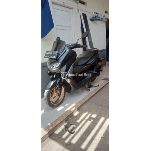 Motor Yamaha NMAX Connected Keyless Bekas Surat Lengkap Plat B Jakarta - Tangerang