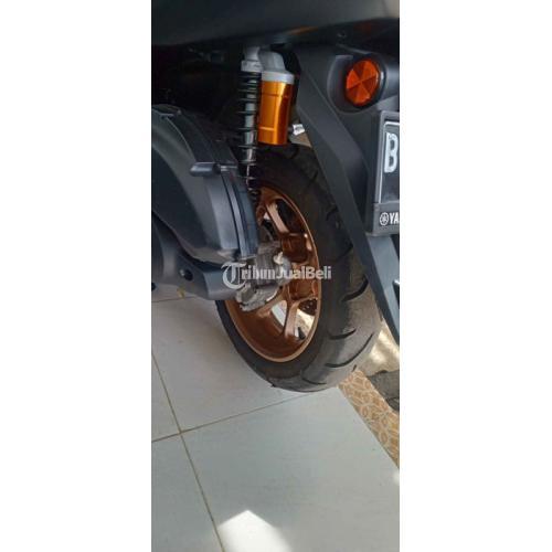 Motor Yamaha NMAX Connected Keyless Bekas Surat Lengkap Plat B Jakarta - Tangerang