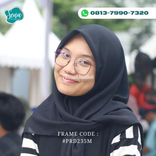 PUSAT Kacamata minus wanita