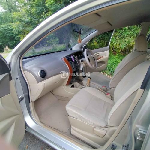 Mobil Nissan Grand Livina XV Tahun 2008 Bekas Manual Pajak Jalan Siap Pakai - Kudus
