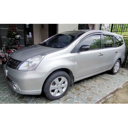 Mobil Nissan Grand Livina XV Tahun 2008 Bekas Manual Pajak Jalan Siap Pakai - Kudus