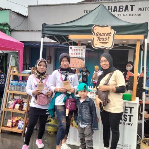 Paket Bisnis Makanan Terlaris Secret Toast