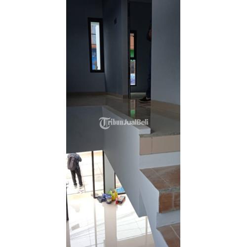 Dijula Rumah 2 Lantai di Jl. Galuh Mas Raya Pinggir Jalan Raya Peruri - Karawang