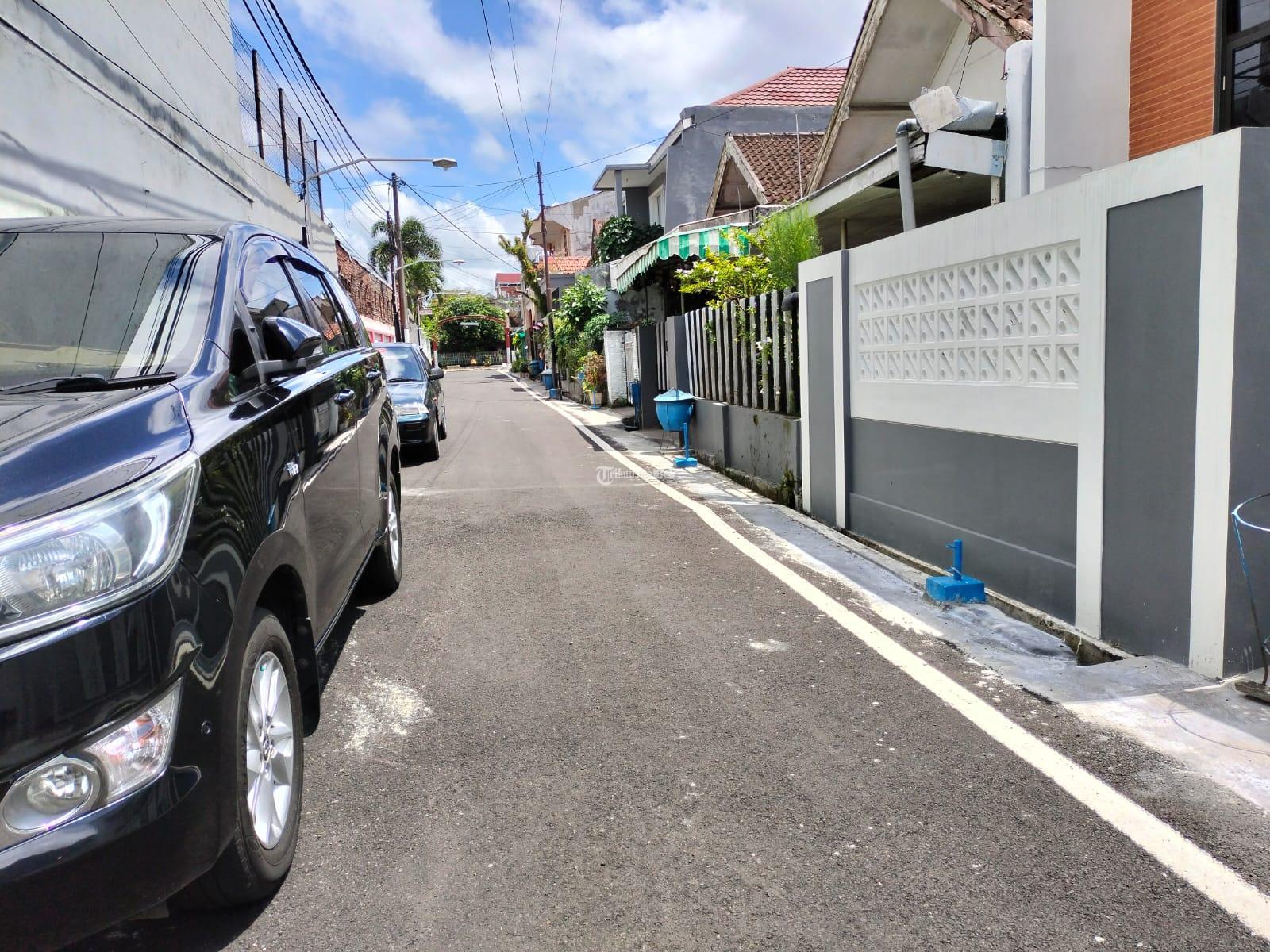 RUMAH CANTIK MINIMALIS MODERN LOKASI CILIWUNG MALANG