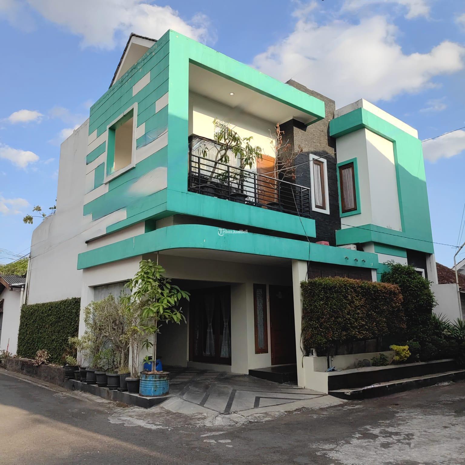 Rumah Minimalis Modern Lantai 2 Posisi Hook Dekat UGM