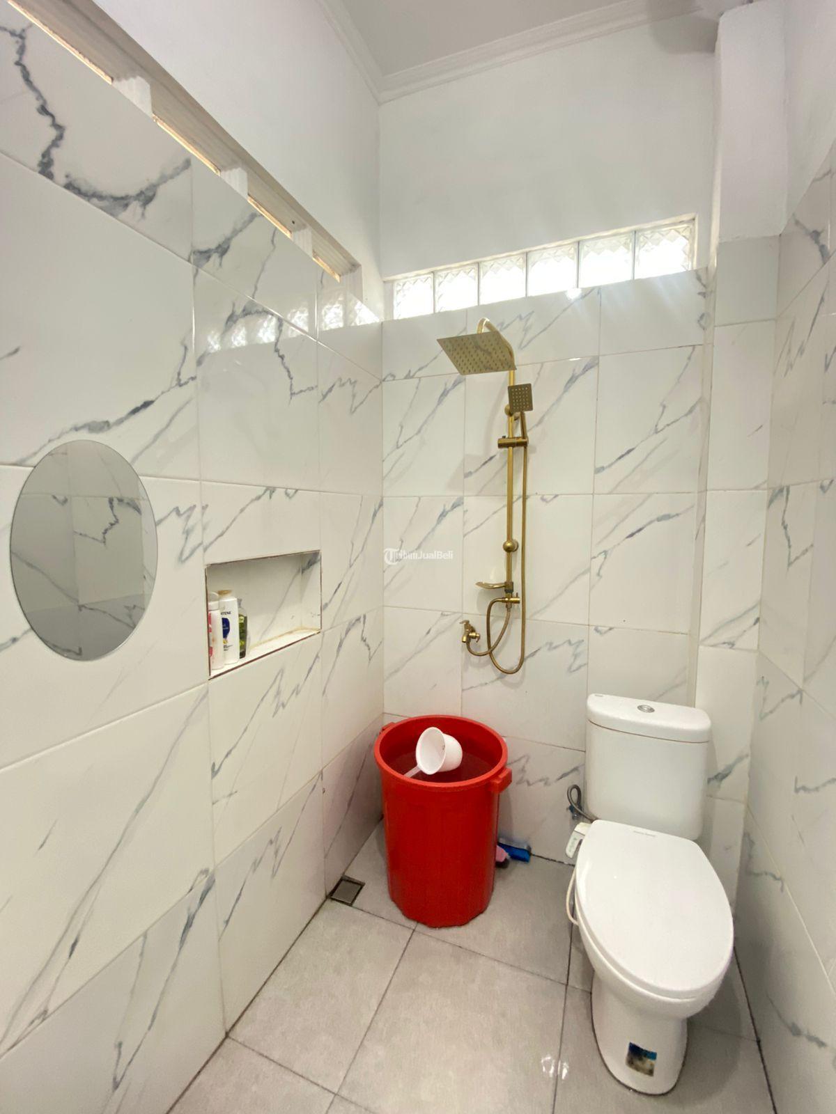 Rumah 2 Lantai di Perumahan Dekat Monjali Dan UGM