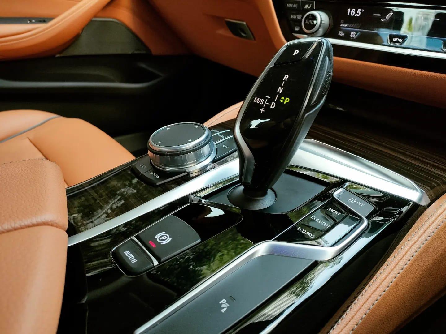 Bmw 530i Luxury Line