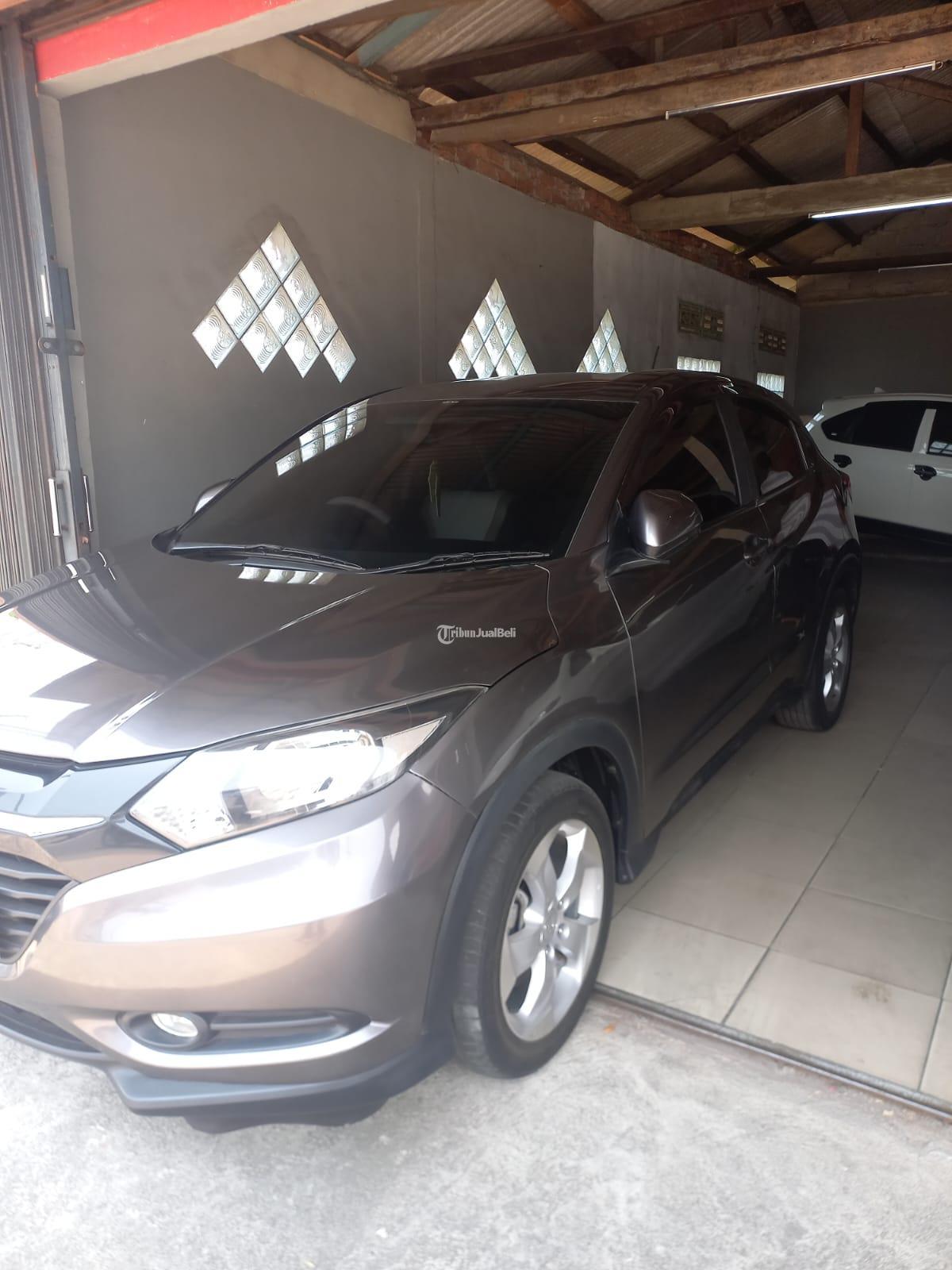 Mobil Honda HRV Tipe S Bekas Tahun 2016 Matic Pajak Lunas - Pangkal Pinang