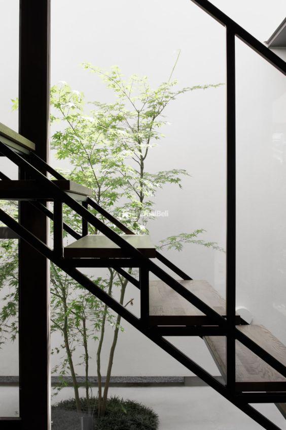 Jasa Pembuatan Tangga Besi Guna Meunjang Ke Efisien Ruang Pacitan