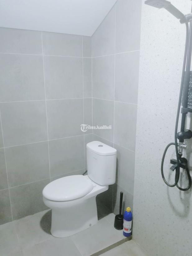 Readystok Only 1 Unit Rumah Modern 2LT Baru di Cisaranten Arcamanik