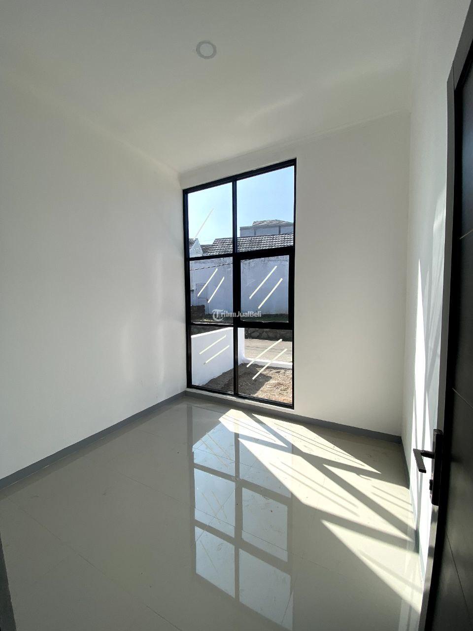 DP Hanya 10 Juta ALL IN Punya Rumah Semi Industrial dekat Tol Cileunyi