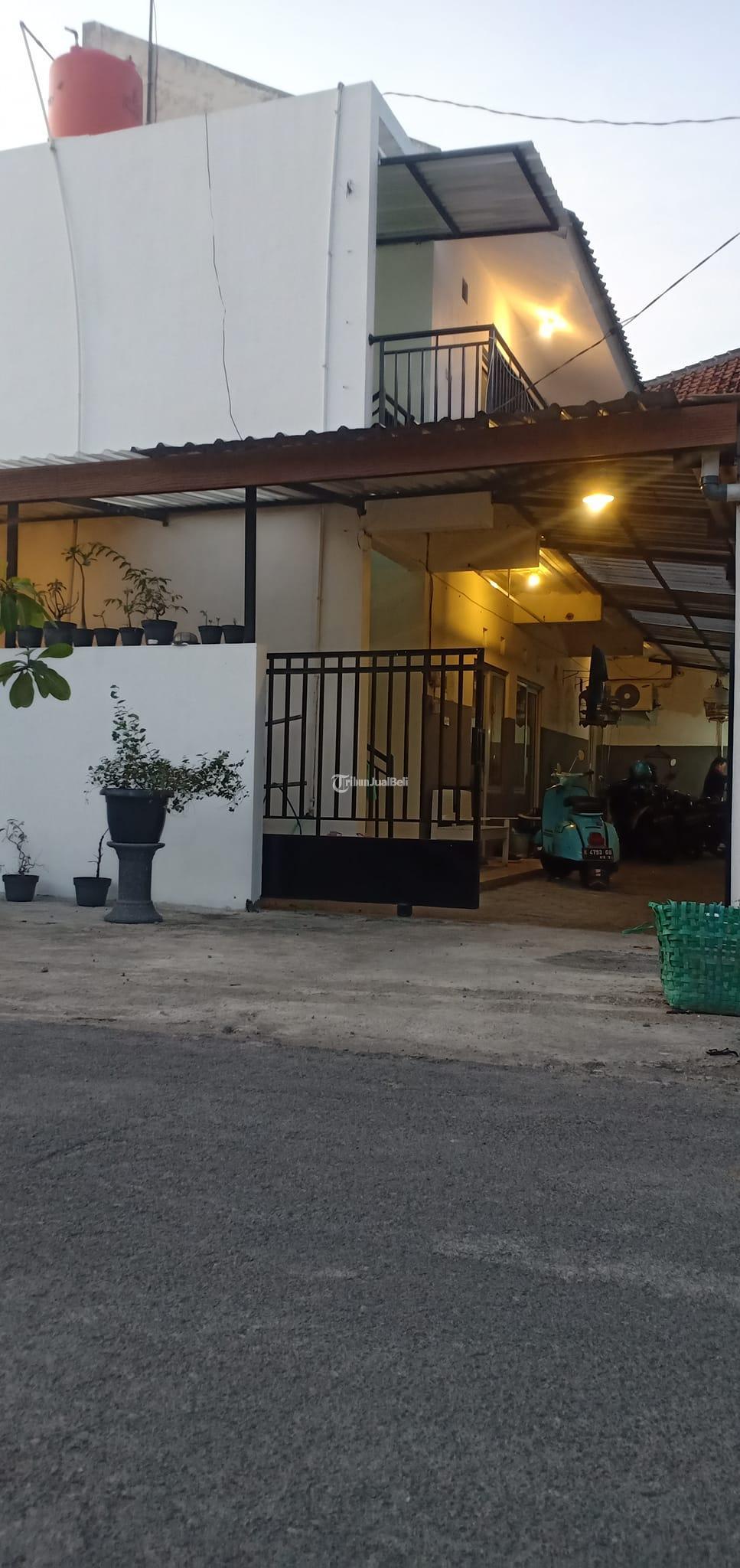 Kos Murah dekat Kampus UNS Solo 2 Lantai Jalan Lebar