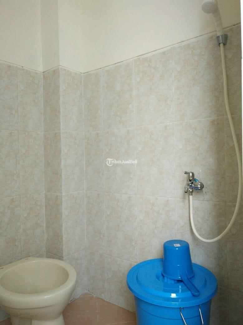 Kos Murah dekat Kampus UNS Solo 2 Lantai Jalan Lebar