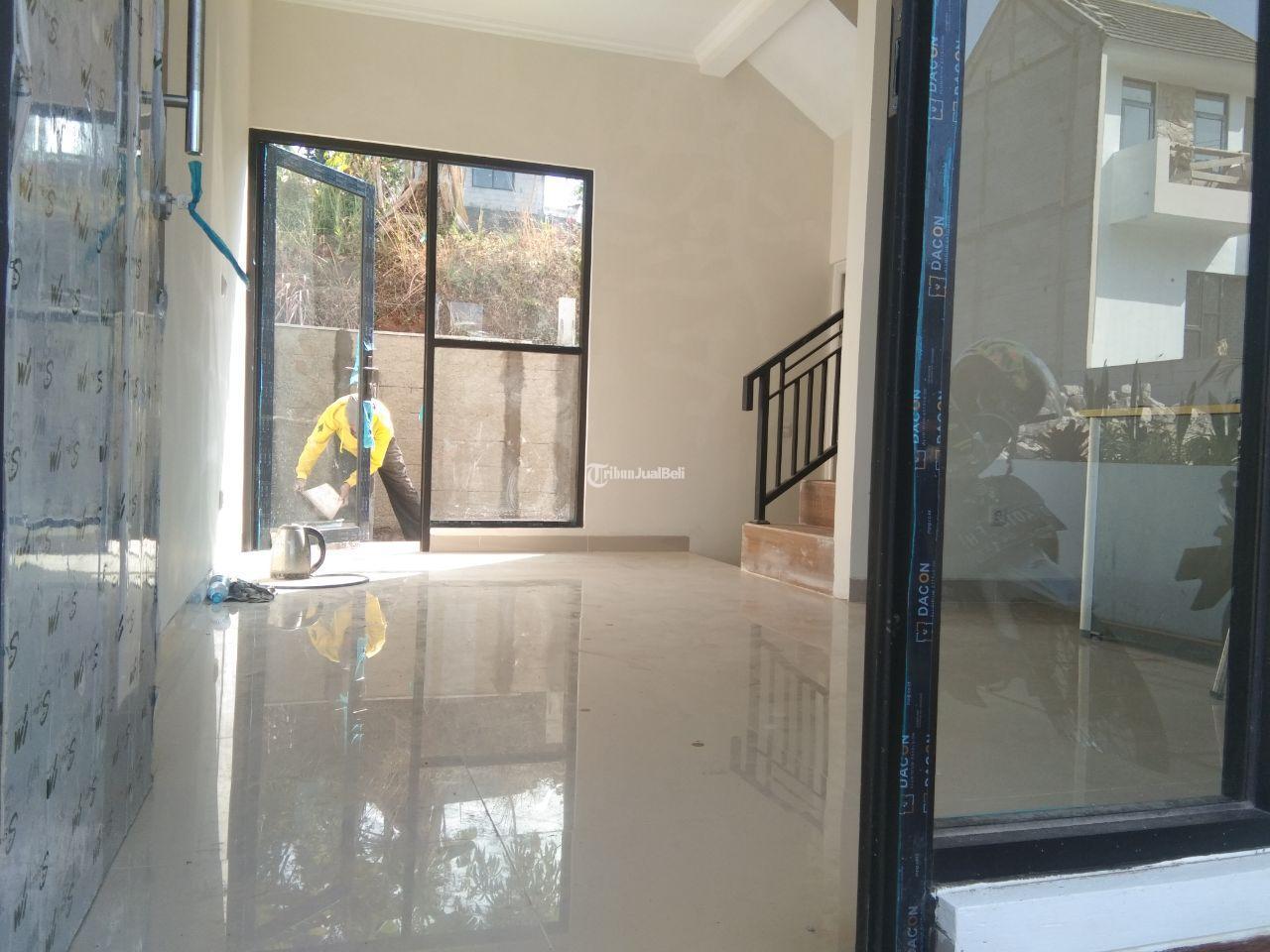 TANPA DP Punya Rumah Baru Mewah 2 Lantai di dekat Mcd Cibiru Cinunuk