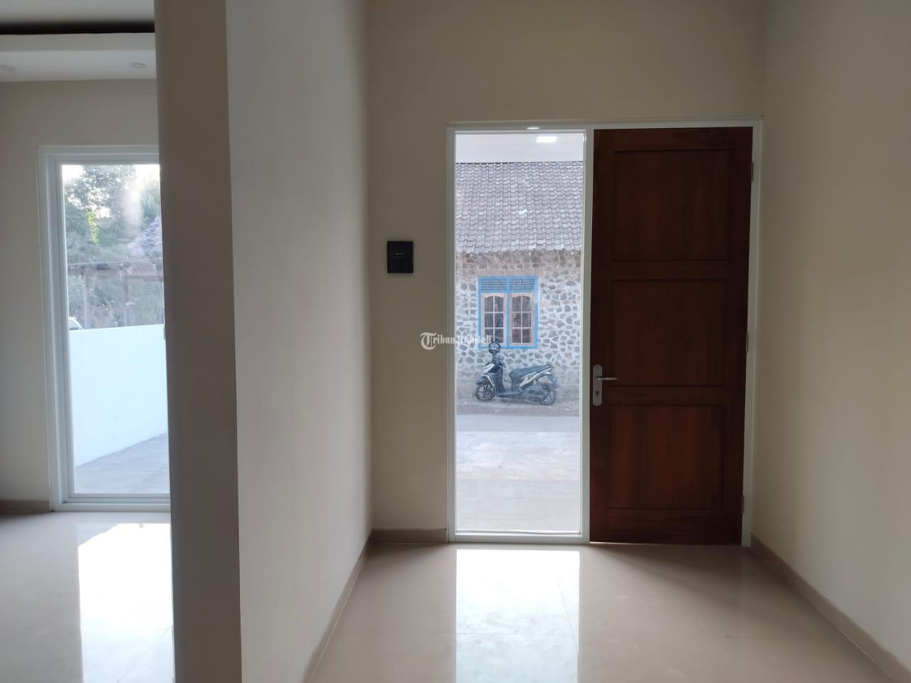 RUMAH MINIMALIS SIAP HUNI DEKAT CANDI SAMBISARI