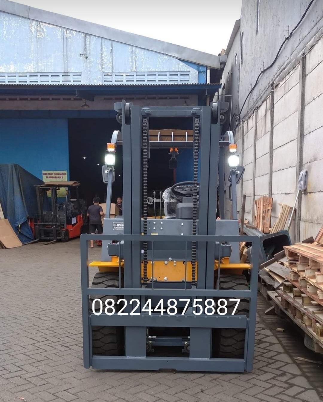 Forklift Diesel Vmax Kapasitas 5 Ton Garansi 1 Tahun - Probolinggo