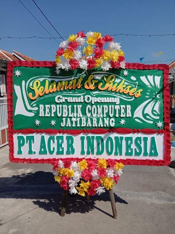 Bunga Papan Pilihan Pesan Sekarang untuk Kesempurnaan Acara Anda Blitar