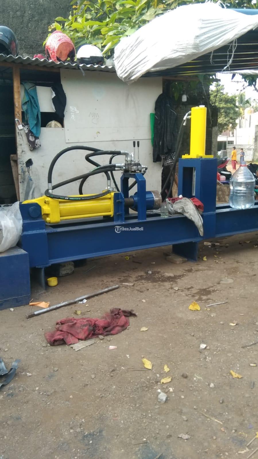 Mesin Press Pipa Reduce untuk Mengecilkan atau Merubah Bentuk