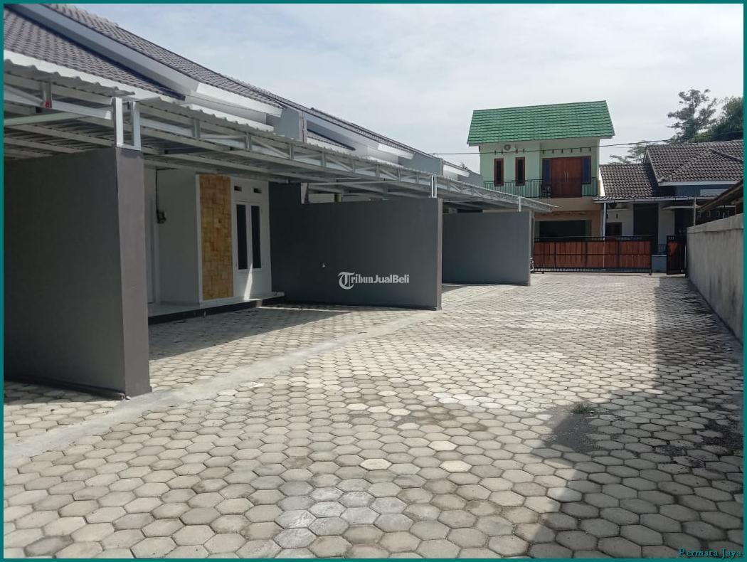 Rumah Baru di Perumahan Type 80 Dekat Pasar Godean