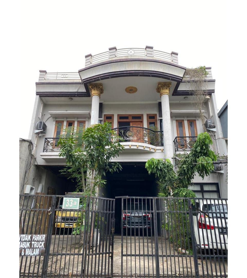 Dijual Rumah Design Klasik View LT180 LB240 4KT 2KM Danau Dkt Stasiun Buaran Jatinegara - Jakarta Timur