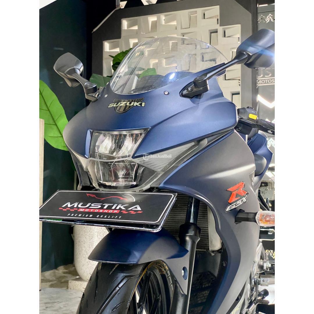 SUZUKI GSX 150R 2019