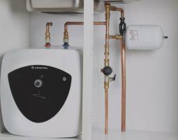 Service Water Heater Bali 24 Jam Profesional  Denpasar