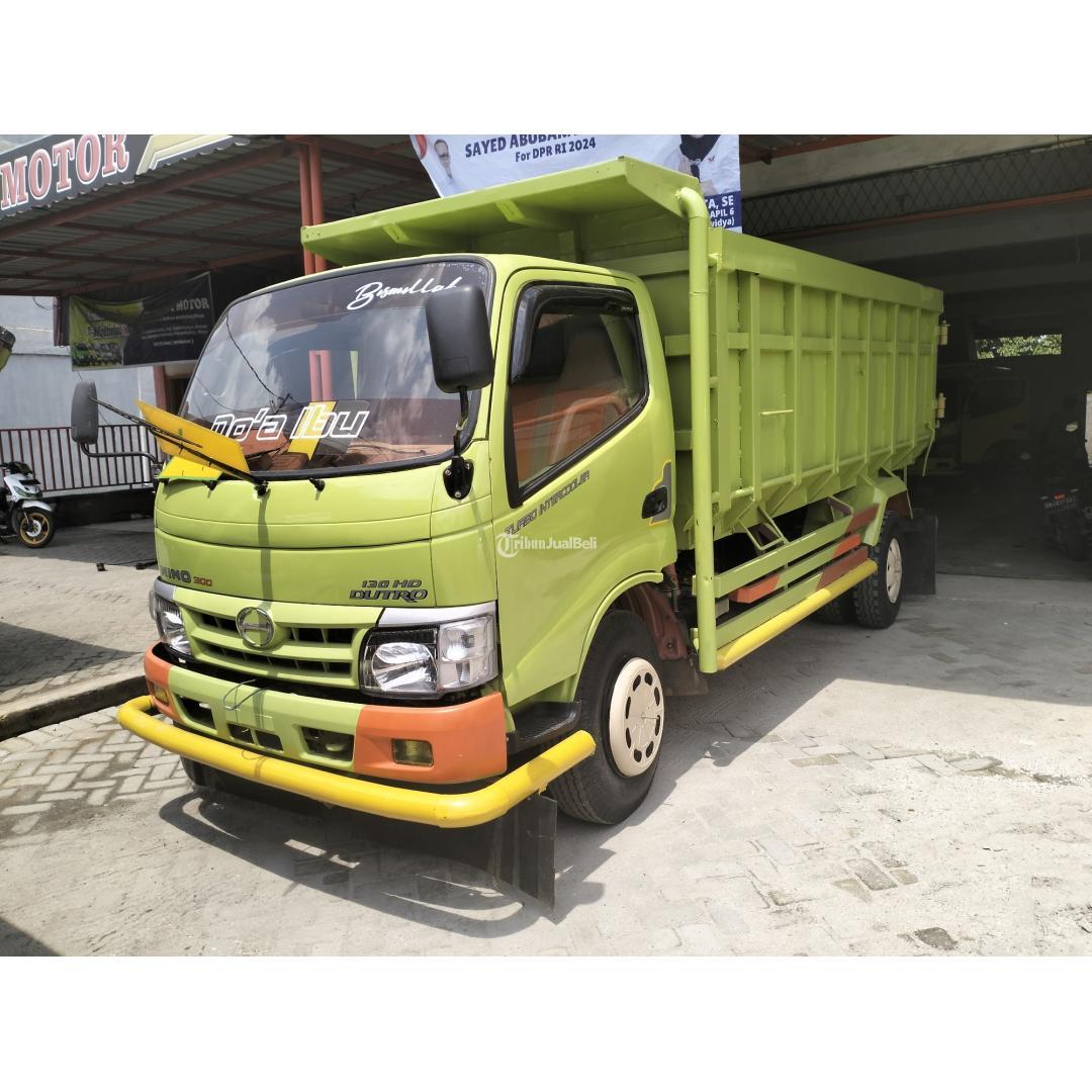 HINO DUTRO 2009 Dump Truk Kecamatan Kampar Kiri Hulu Kabupaten Kampar RIAU