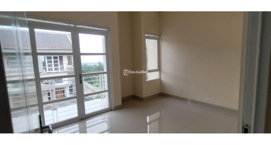 Dijual Rumah 2LT Tipe Padma 75/12 3KT 2KM Spek Premium di Padasuka Ideal Bandung Cicaheum Dibawah 1M Punya - Bandung