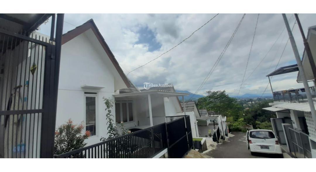 Dijual Rumah Modern 2 Lantai Tipe 38/93 View Kota Di Jatihandap Di ...