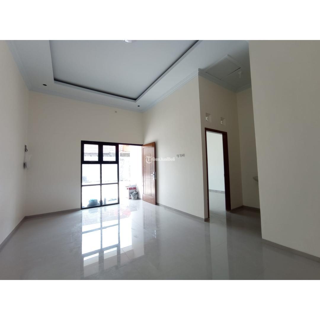 RUMAH MINIMALIS BANYAK BONUS LOKASI DALAM CLUSTER DI NGAGLIK