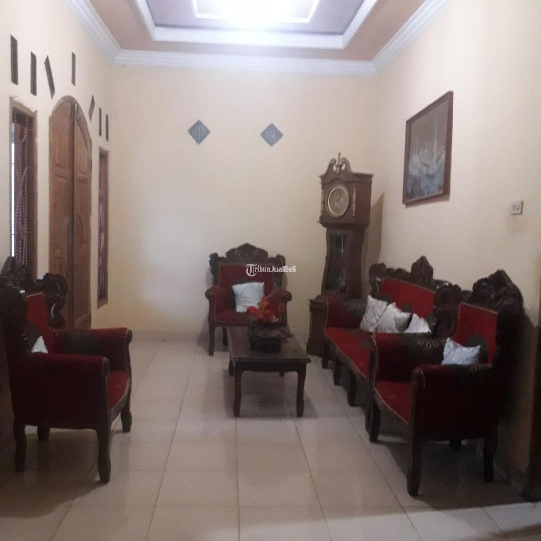 Rumah Bagus Halaman Luas