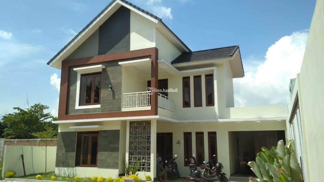 RUMAH CANTIK 2 LANTAI DI SLEMAN TIMUR KAWASAN RAMAI