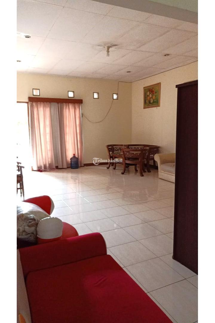 Rumah Kondisi Tersewa Cluster Bulevar Hijau Harapan Indah LT160 LB120 Bekasi Jawa Barat