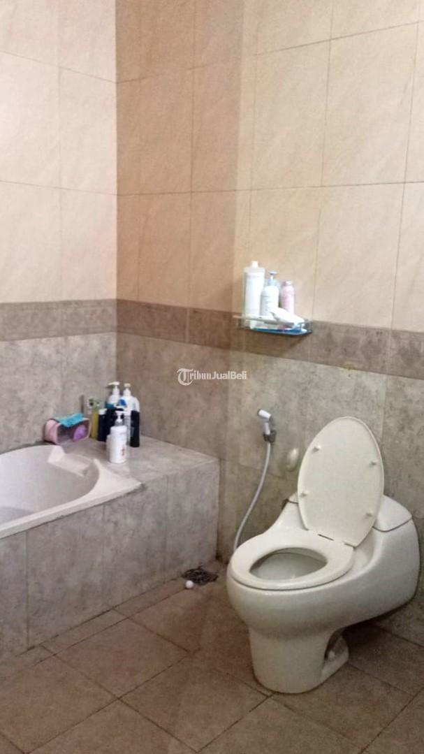 Rumah Kondisi Tersewa Cluster Bulevar Hijau Harapan Indah LT160 LB120 Bekasi Jawa Barat