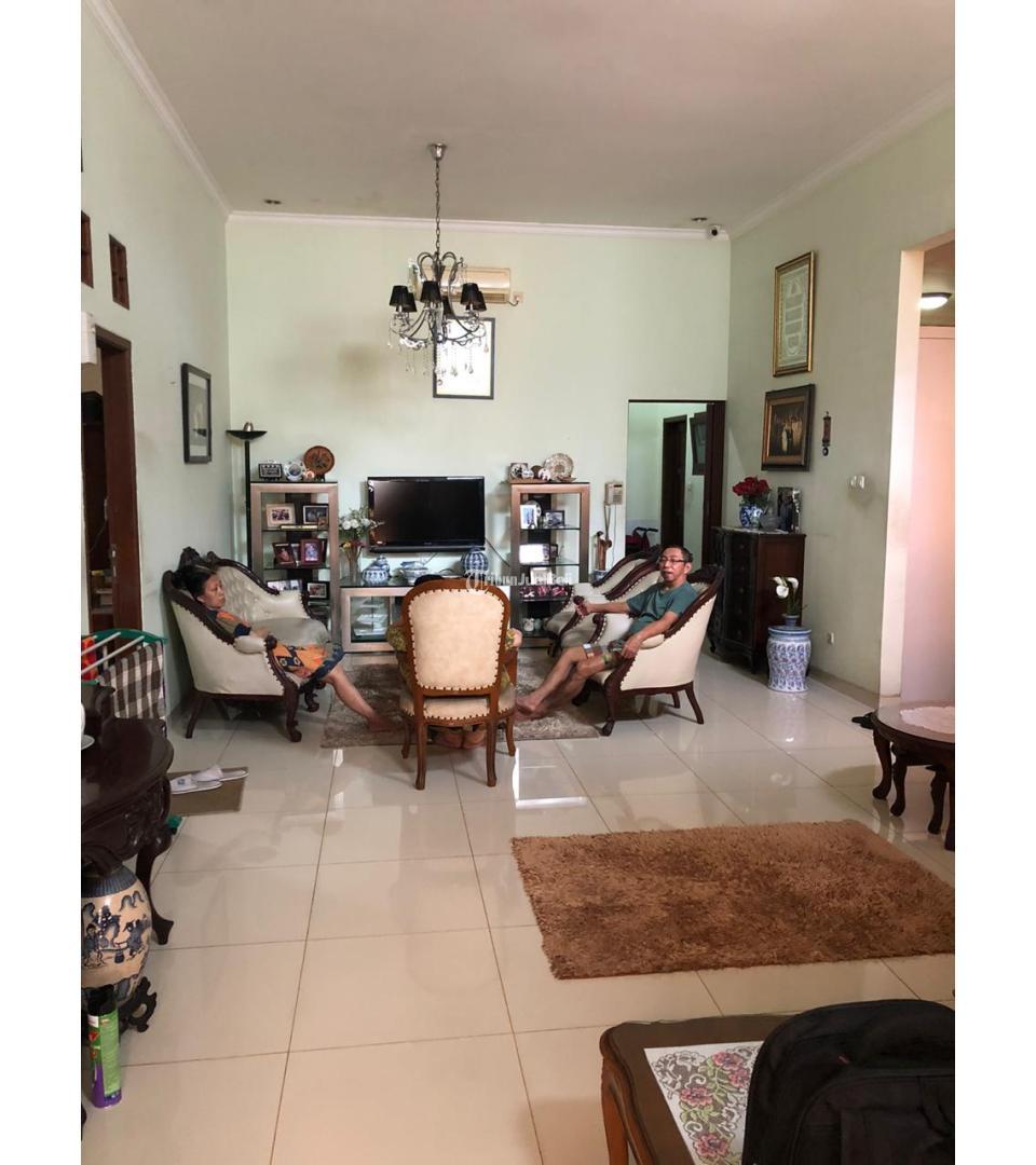 Dijual Rumah Lokasi Strategis Jakarta Selatan Jl H Samali Ujung Pejaten LT172 LB150 - Jakarta Selatan