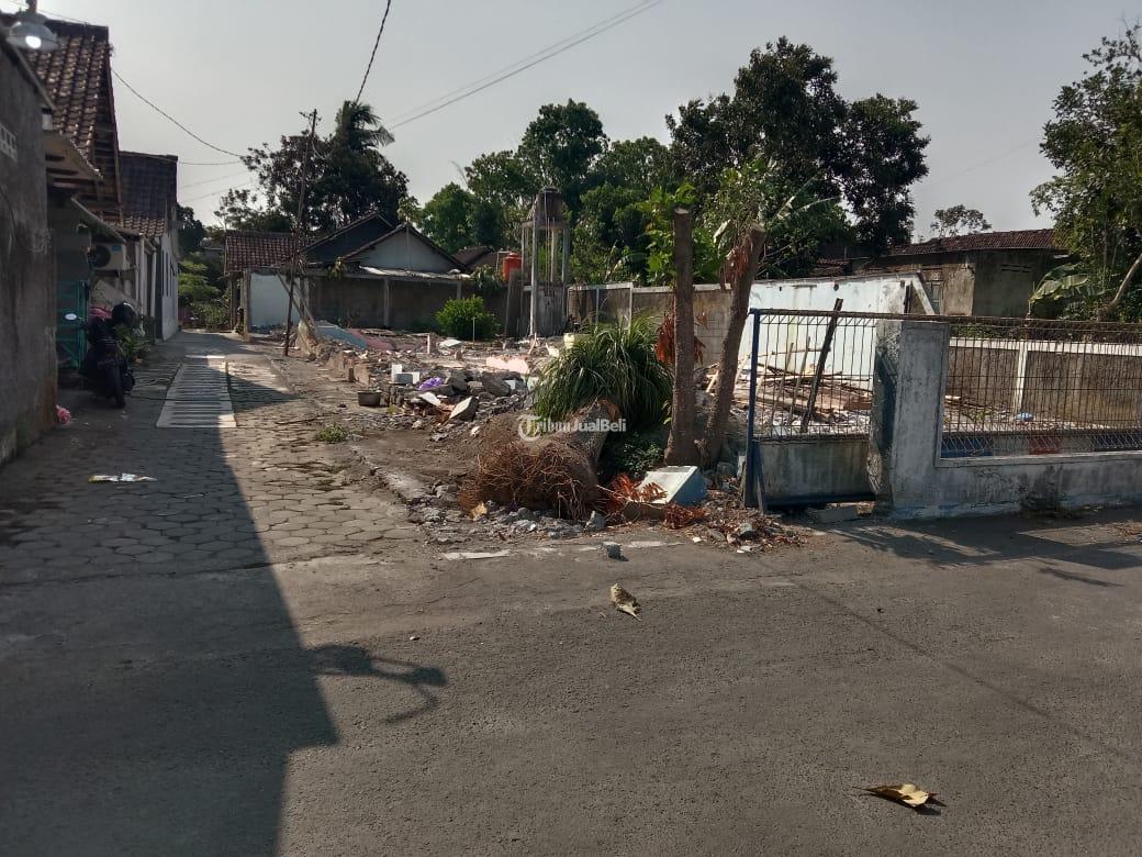 Dijual Tanah Pekarangan Selatan Pemda LT110 SHMP Harga Nego - Sleman