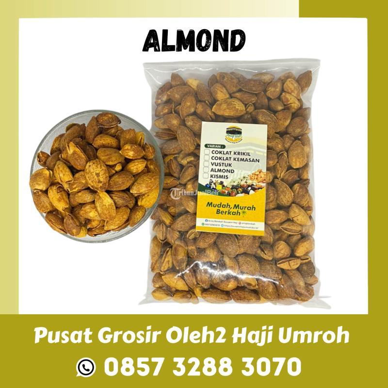 Kacang Almond 500 gr Souvenir Oleh Oleh Haji Umroh Murah - Tuban