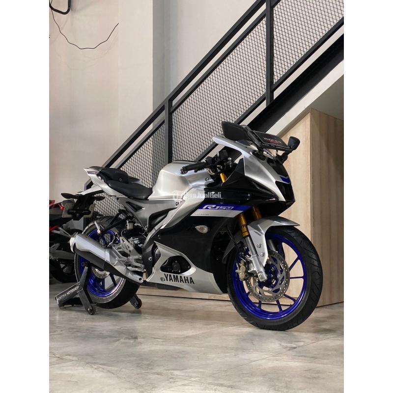 R15M Abs Connected 2022.Odo 1700km Super istimewa Malang Kota