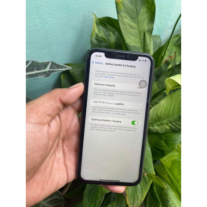 HP IPhone 11 Bekas 64 GB Siap Pakai Fullset Harga Terjangkau Di ...